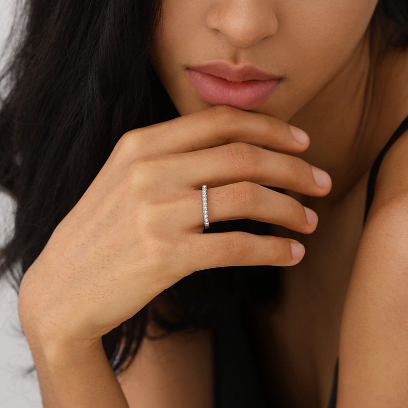 Classic Round Cut Moissanite Wedding Band